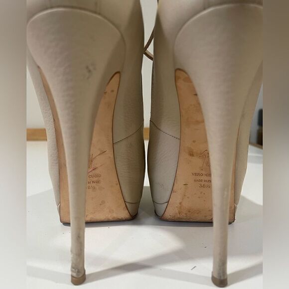 Giuseppe Zanotti Beige Leather Peep-toe Heels - Picture 7 of 9